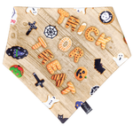 Cargar imagen en el visor de la galería, Bandana "Trick the treat"
